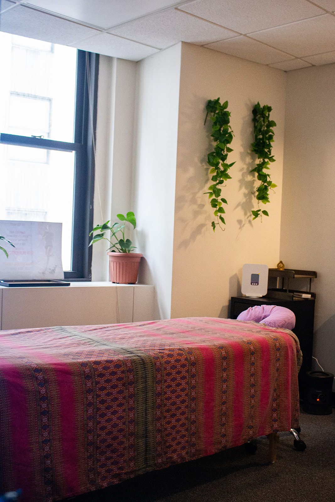 New York clinic massage room